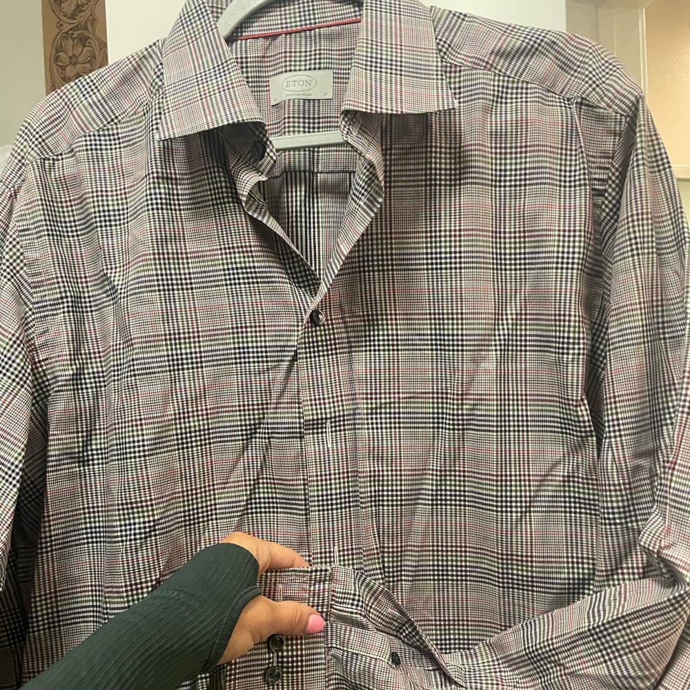 Eton dress shirt. Size 43 17 barely worn. Great condition